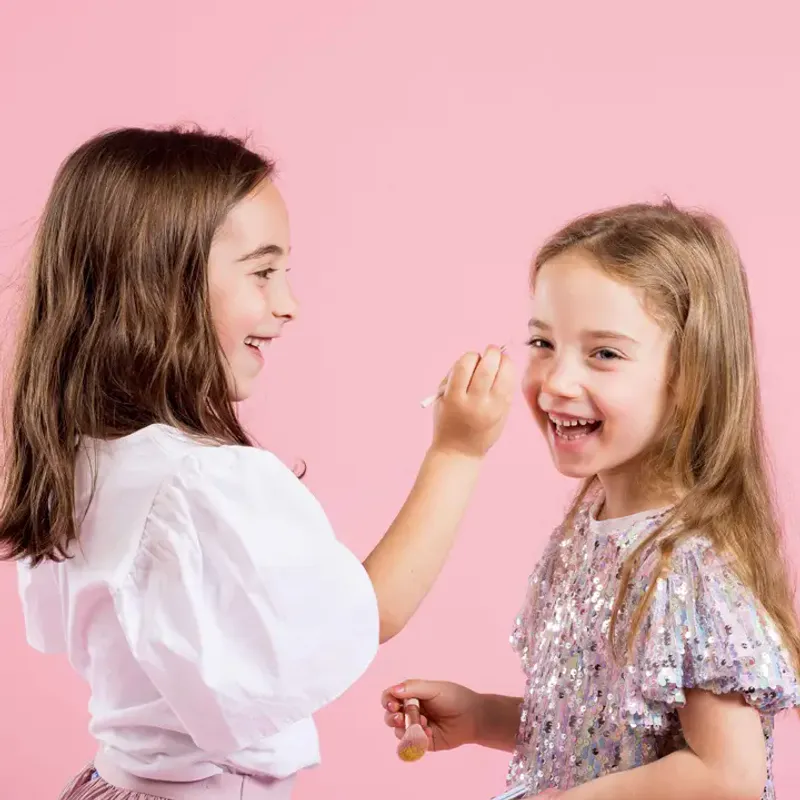 Eye & Cheek Duo Palette, Macaron Magic / Miss Nella