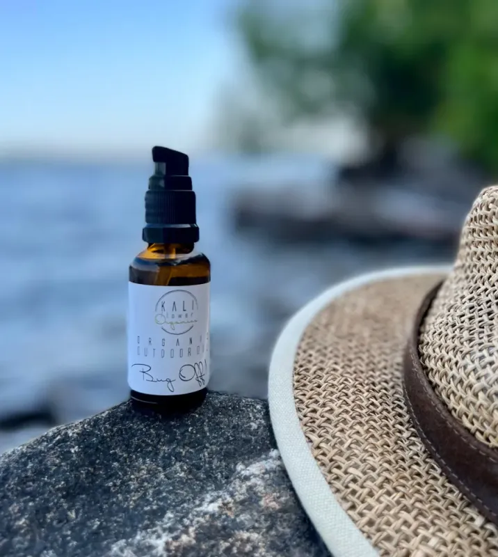 Bug Off! økologisk insektsolje mot mygg, knott og flått 30 ml / Kali Flower Organic